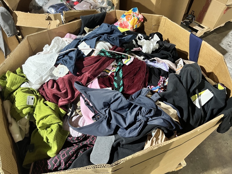 TGT APPAREL Truckload