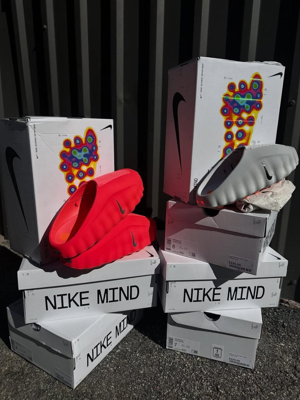 NIKE MIND 001 SLIDES PALLET – Premium Comfort Footwear Bulk Lot
